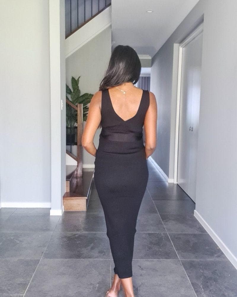 Chic Maternity Dress Nicole Knitted Bump Friendly Dress in Black